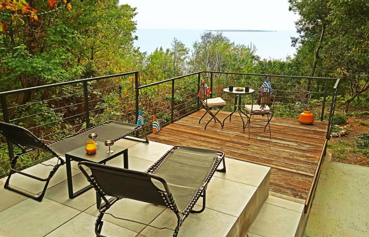 Quercus Apartment Stara Baška Esterno foto