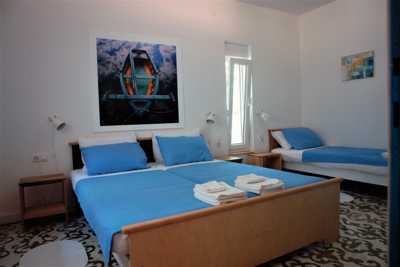 Quercus Apartment Stara Baška Esterno foto