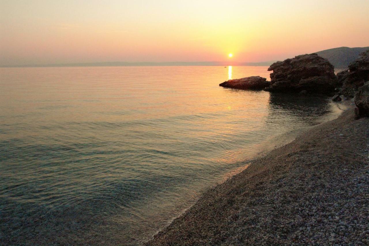 Quercus Apartment Stara Baška Esterno foto